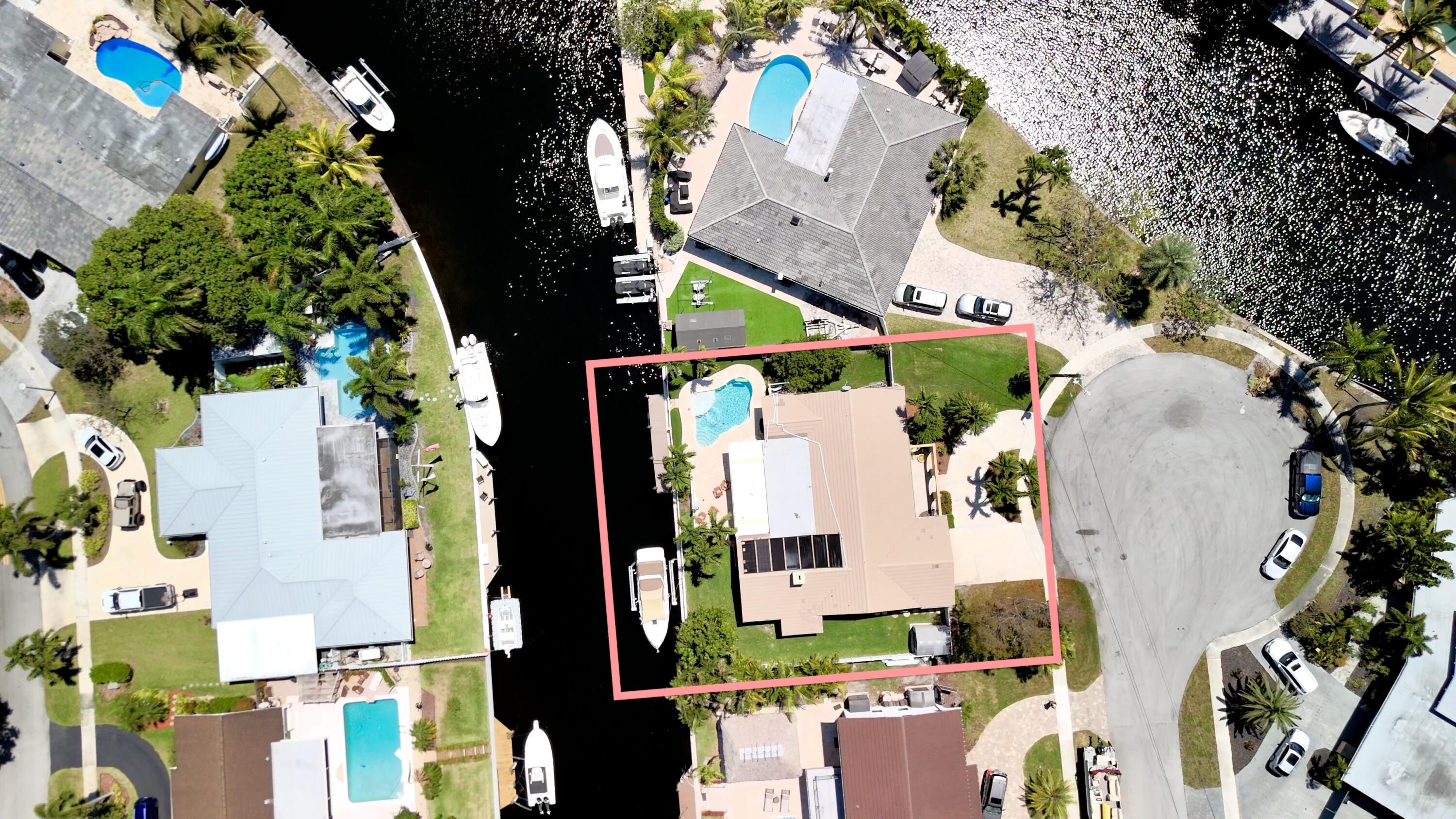 COVE HOMESITES - Residential