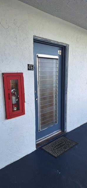 View photos, virtual tours, details... 2860 Somerset Dr 416