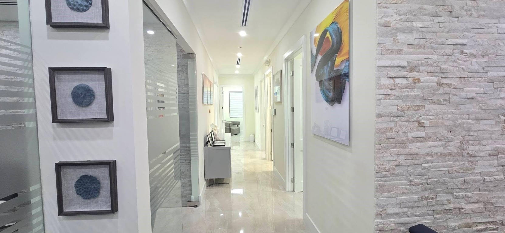 9200 Belvedere Road 101