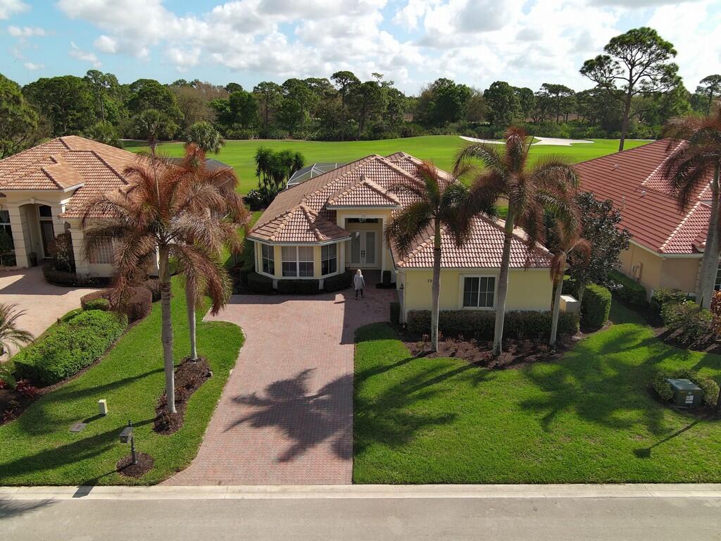 CYPRESS POINT - Residential