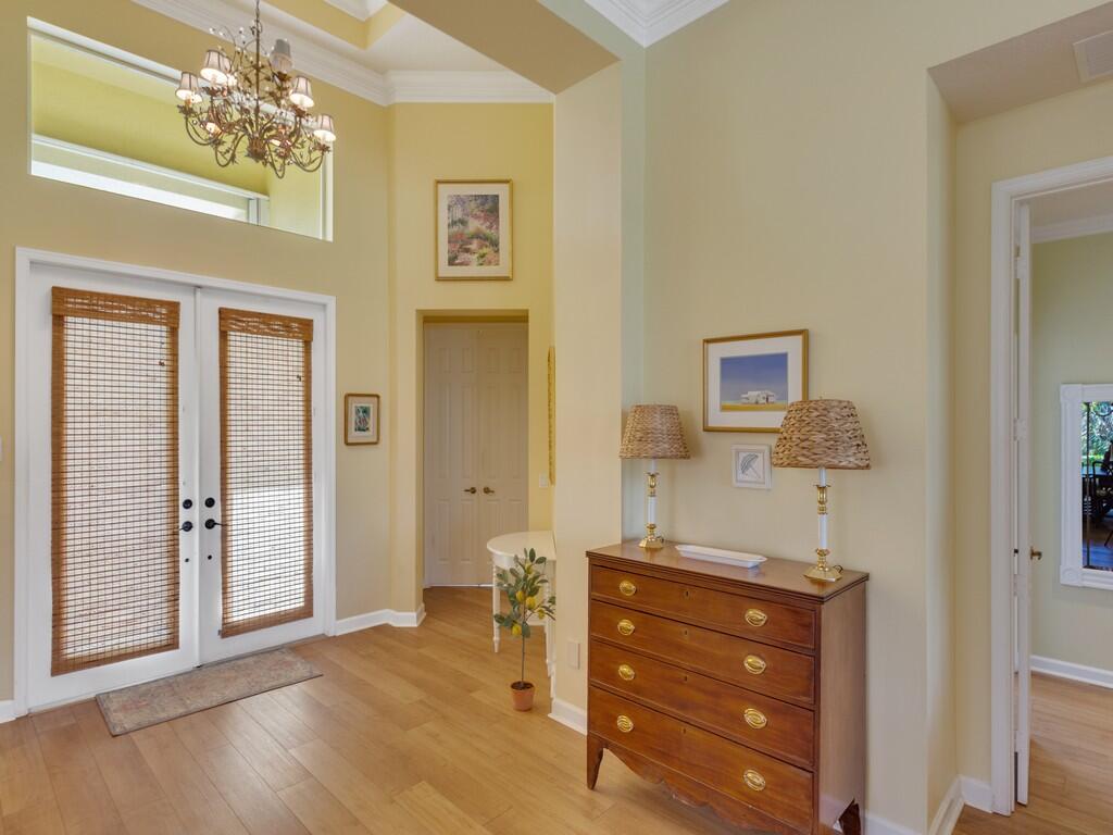 CYPRESS POINT - Residential