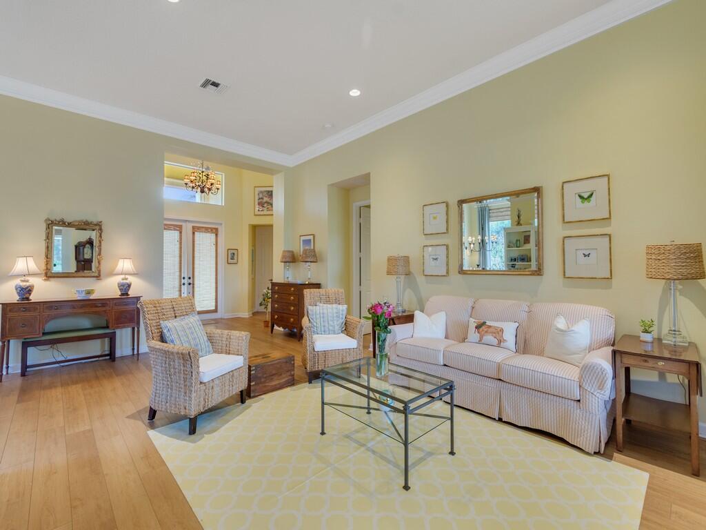 CYPRESS POINT - Residential