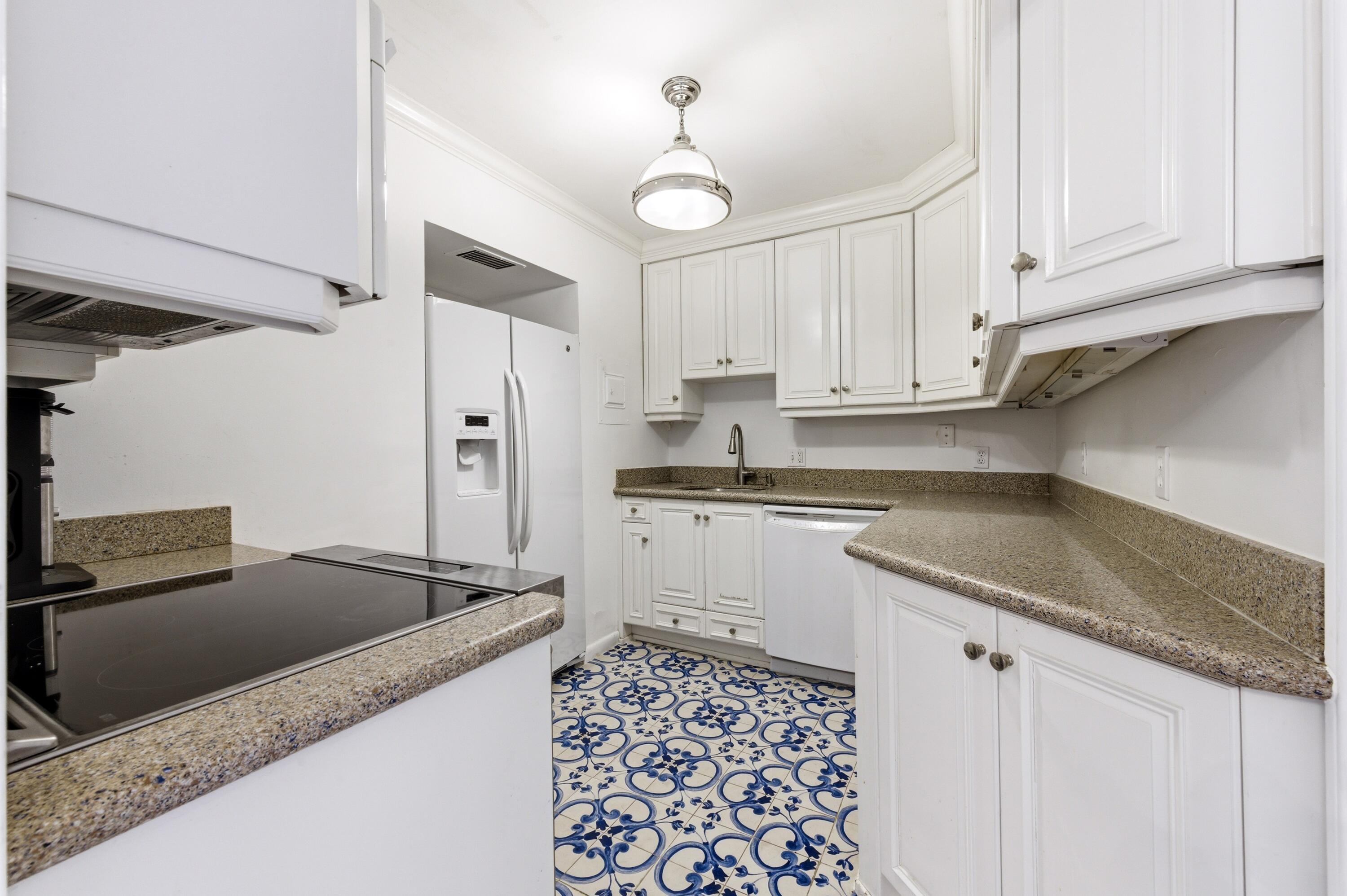 OCEAN TOWERS NORTH CONDO - Residential