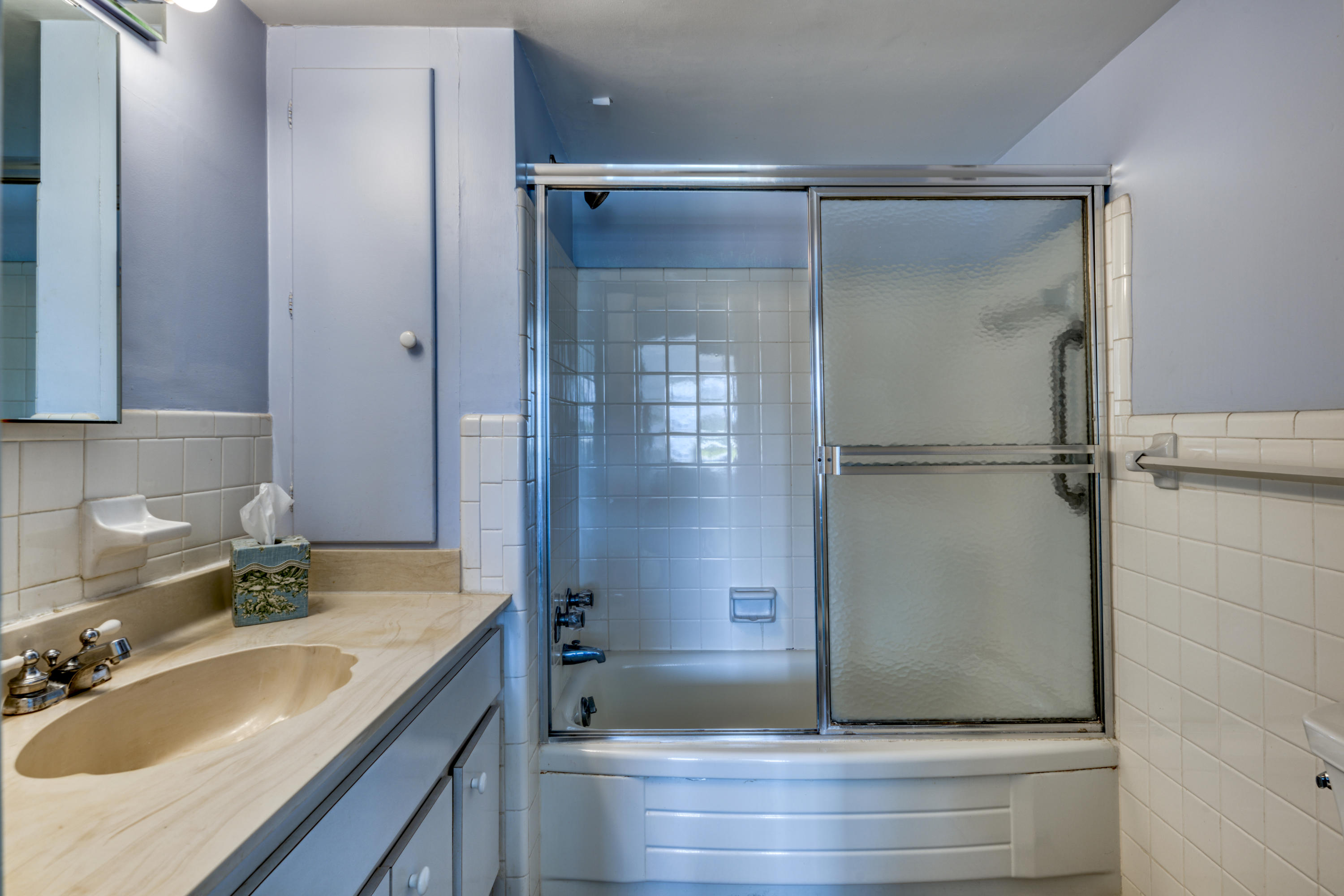 OCEAN TOWERS NORTH CONDO - Residential