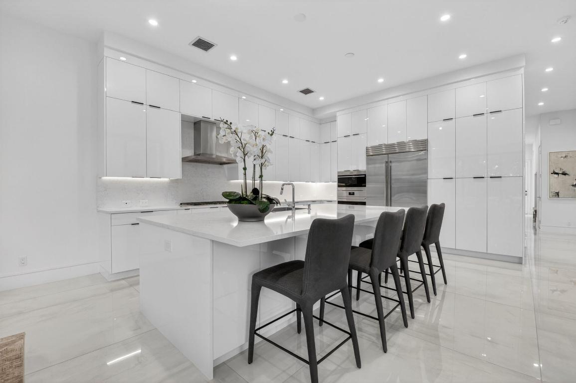 DELRAY RIDGE - Residential