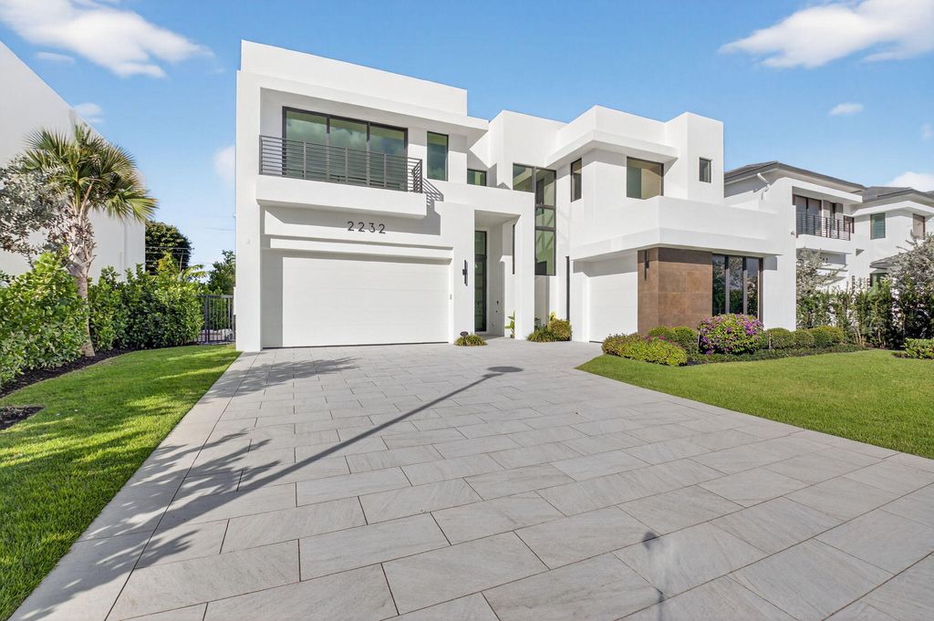 Photo of 2232 Delray Ridge Lane, Delray Beach, FL 33444 (MLS # R11153177)