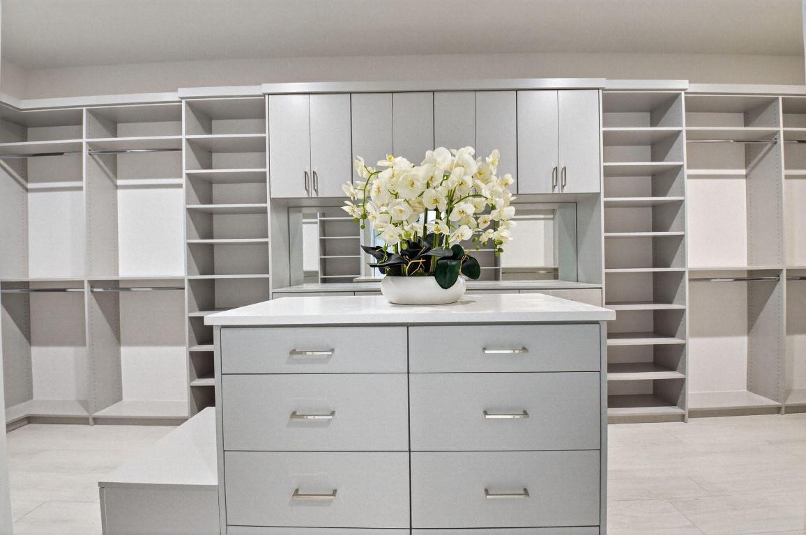 DELRAY RIDGE - Residential