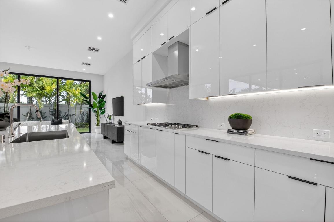 DELRAY RIDGE - Residential