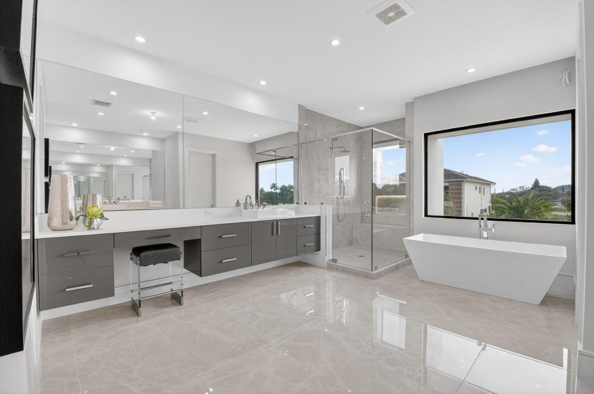 DELRAY RIDGE - Residential