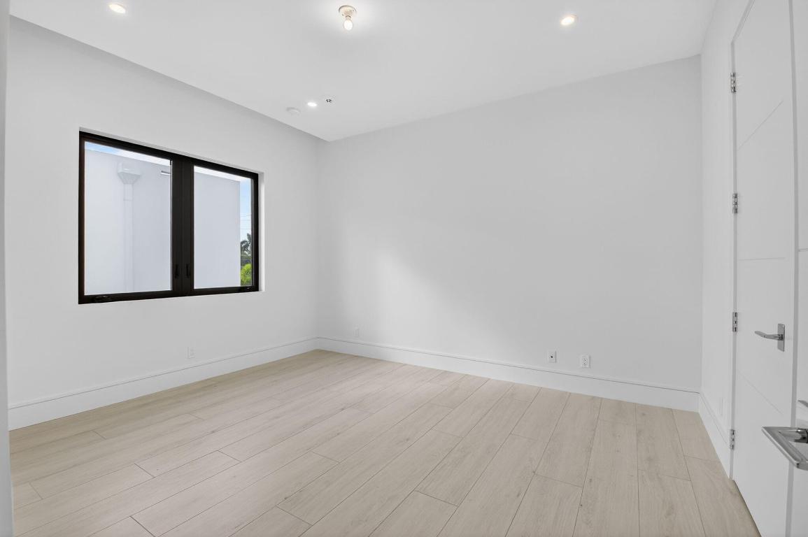 DELRAY RIDGE - Residential