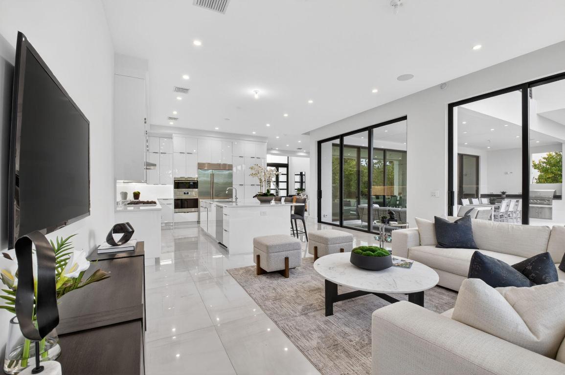 DELRAY RIDGE - Residential