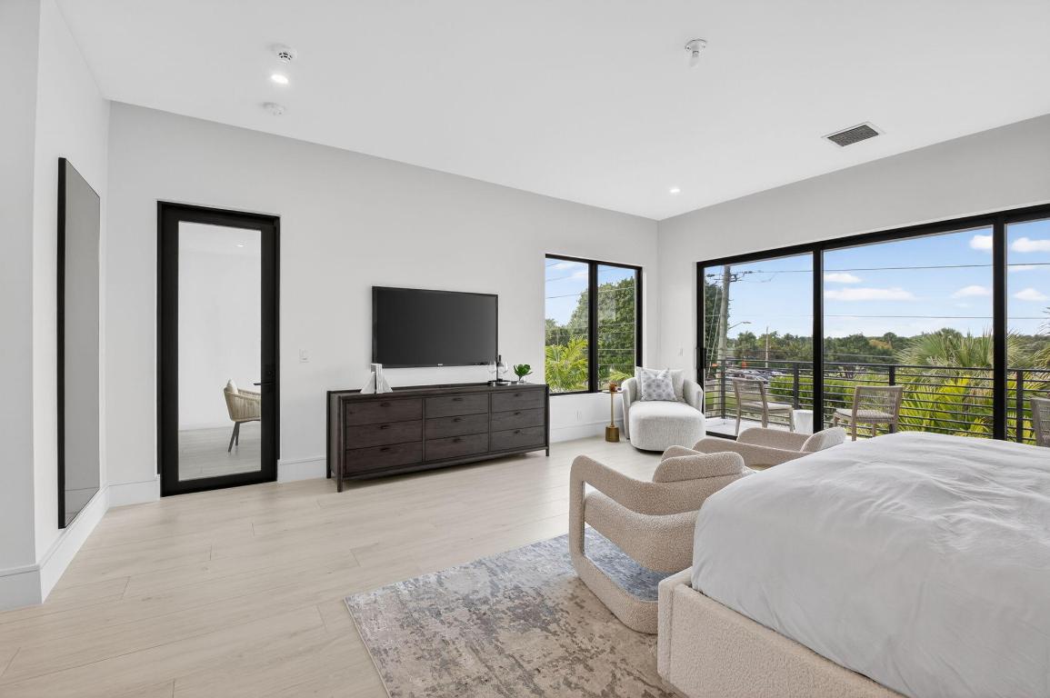 DELRAY RIDGE - Residential