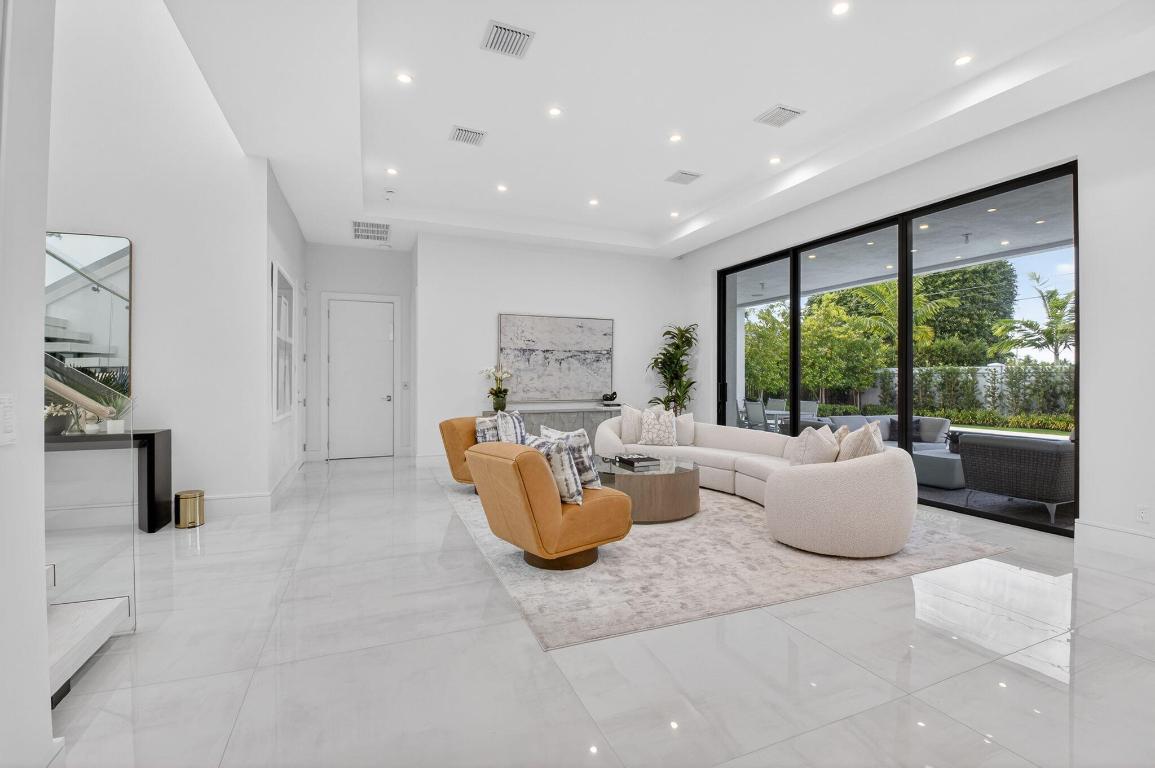 DELRAY RIDGE - Residential