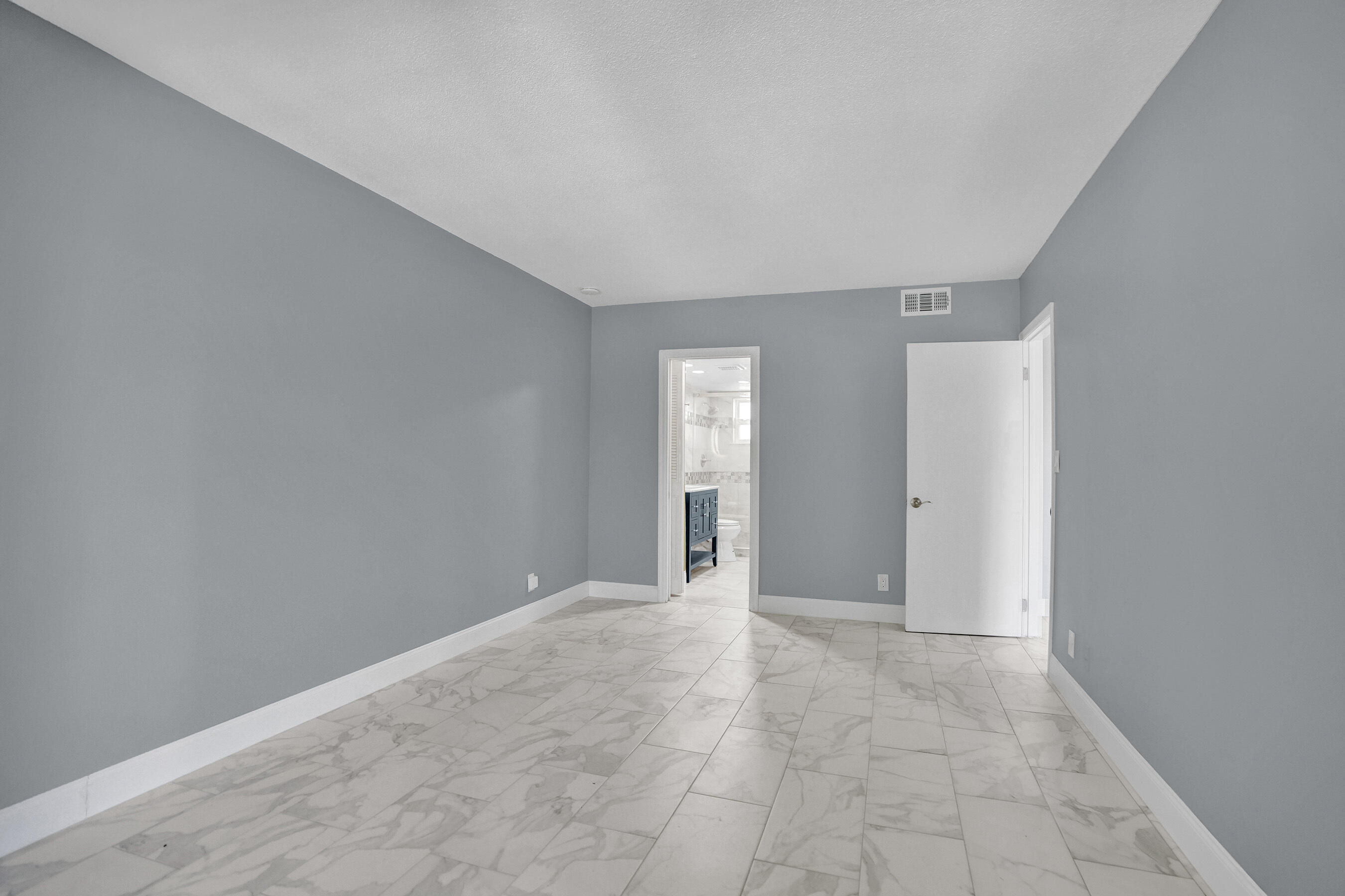 LEISURE GARDENS CONDO - Residential