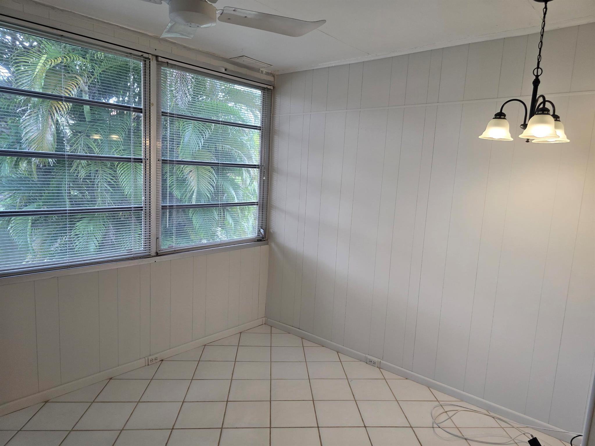 GOLDEN LAKES VILLAGE COND - Residential Lease