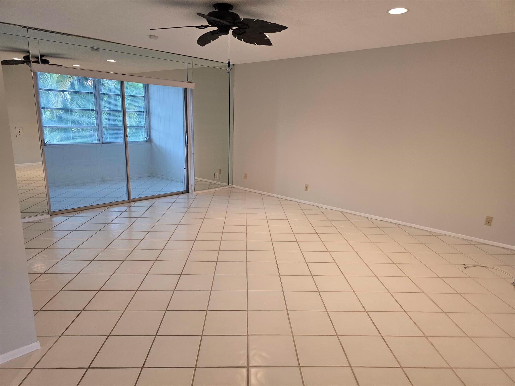 GOLDEN LAKES VILLAGE COND - Residential Lease