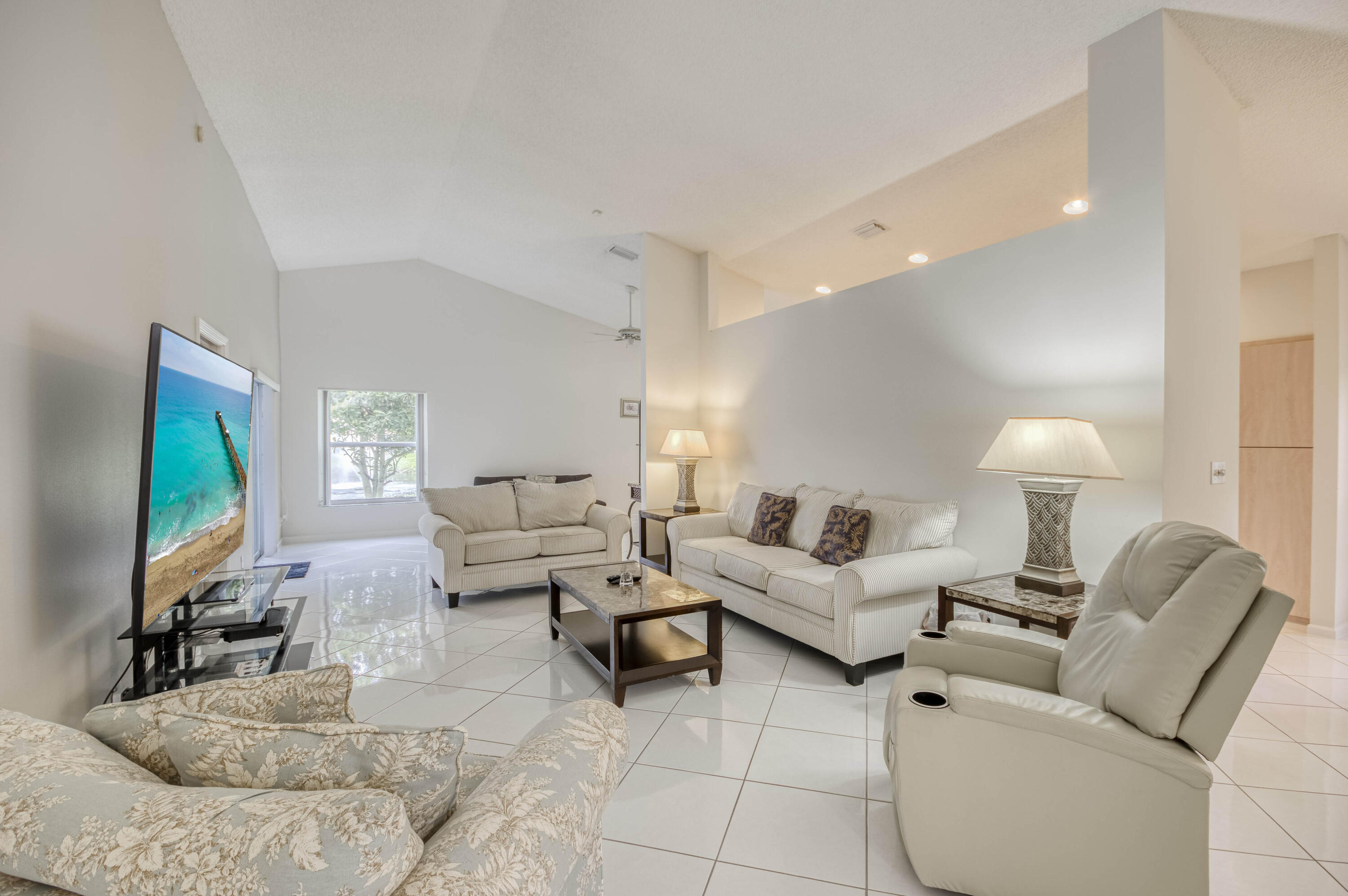Cypress Lakes - Residential Lease