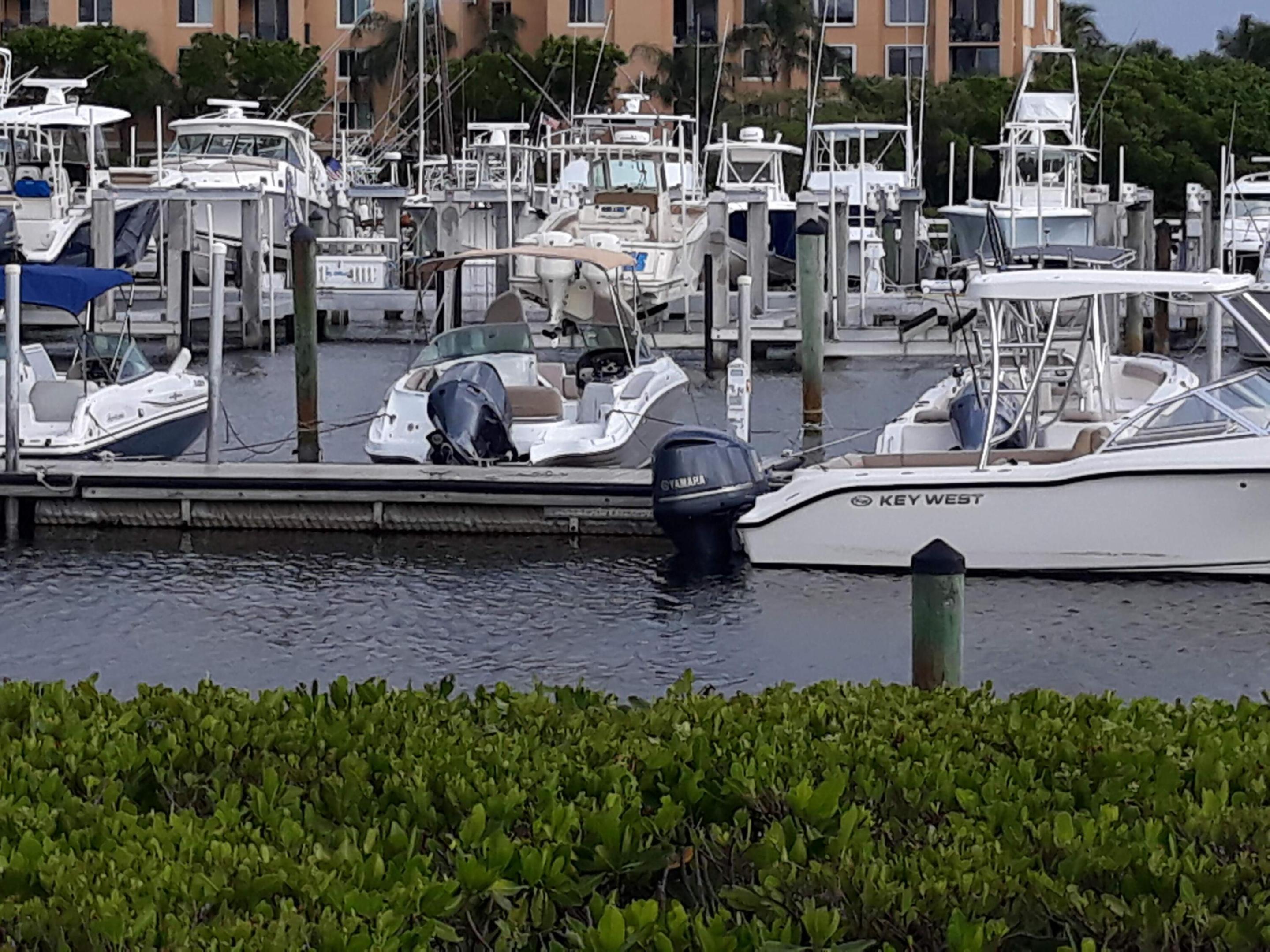 HYPOLUXO HARBOR CLUB CO-OP - Residential Lease