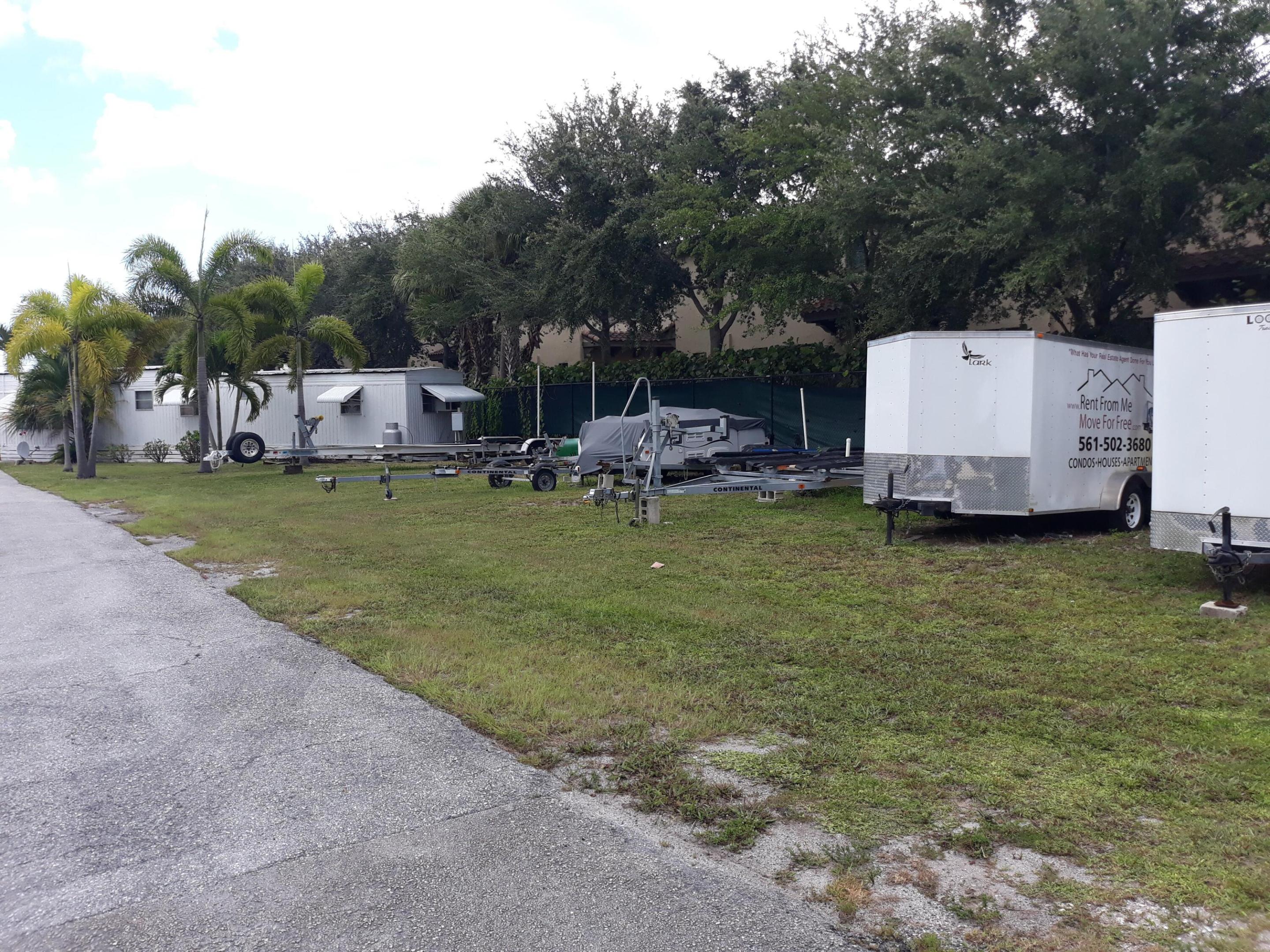 HYPOLUXO HARBOR CLUB CO-OP - Residential Lease