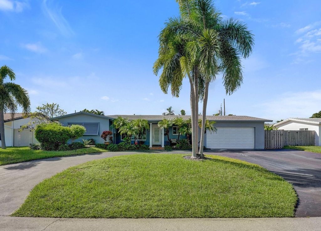Photo of 1410 NE 42nd Court, Oakland Park, FL 33334 (MLS # F10529010)