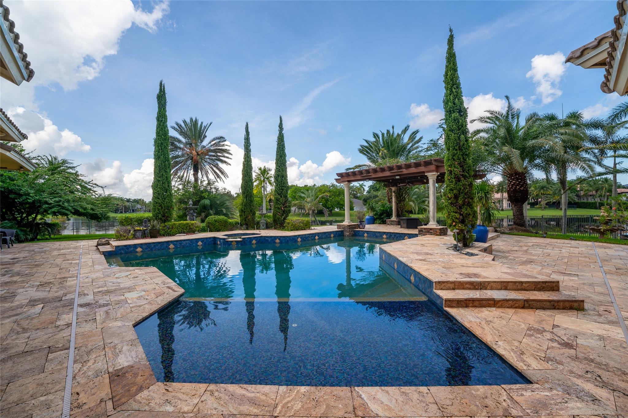 Windmill Ranch Estates - Residential