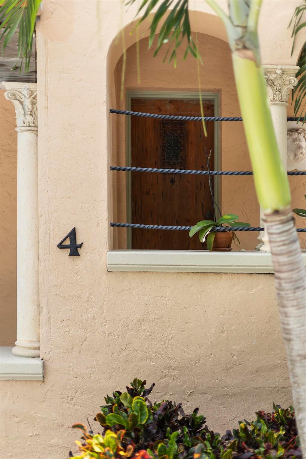 WARDEN HOUSE CONDO - Residential