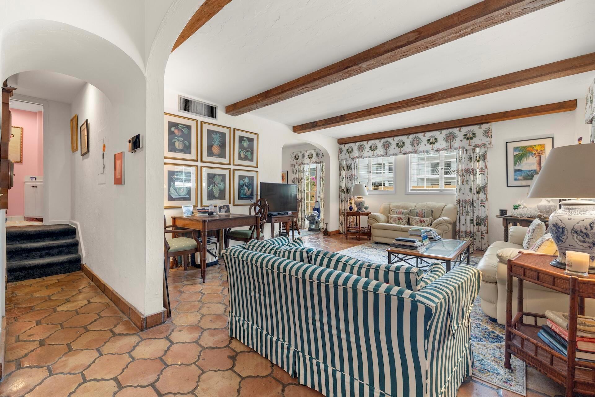 WARDEN HOUSE CONDO - Residential