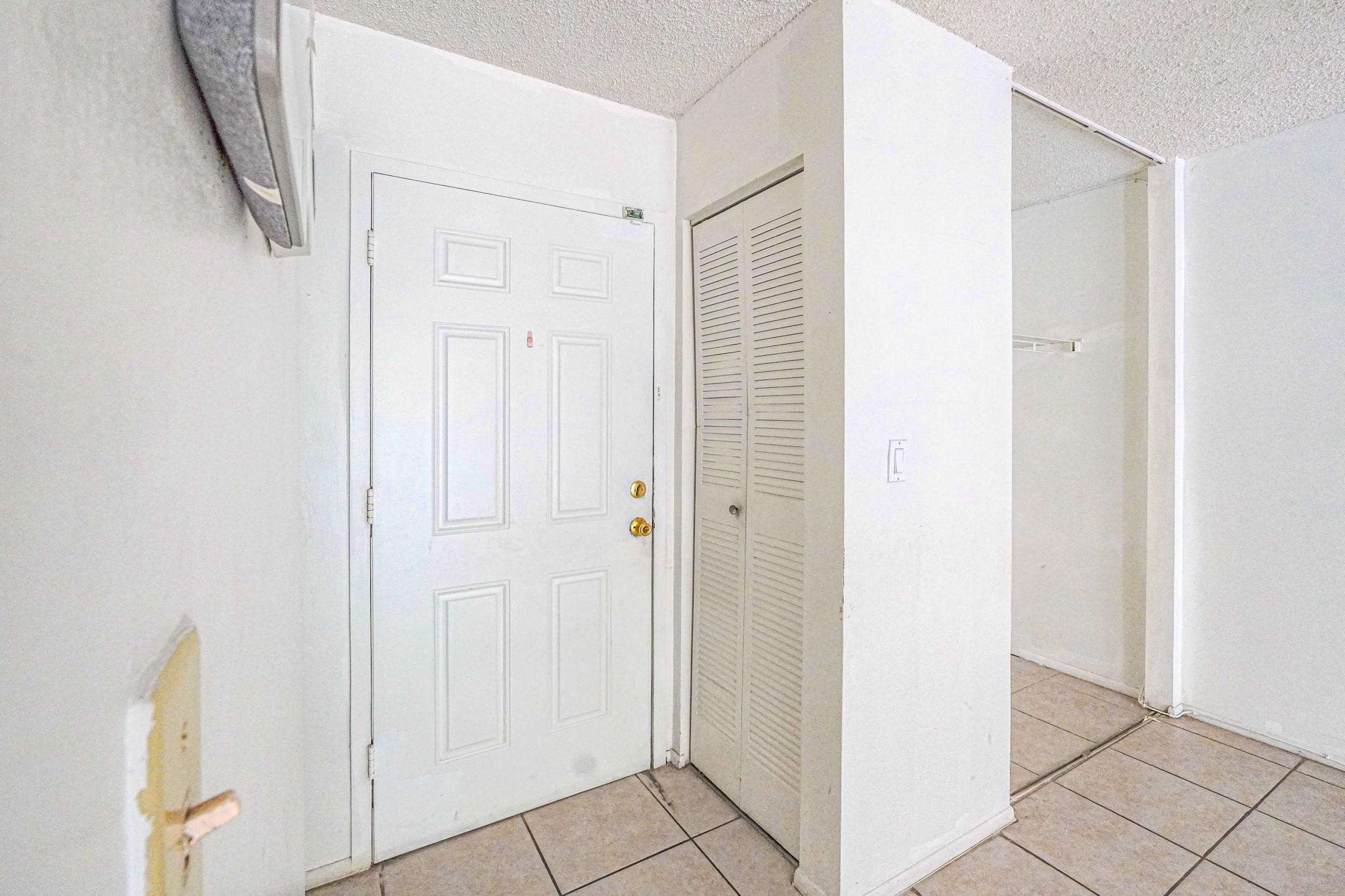 NEWPORT AT LAUDERHILL CON - Residential