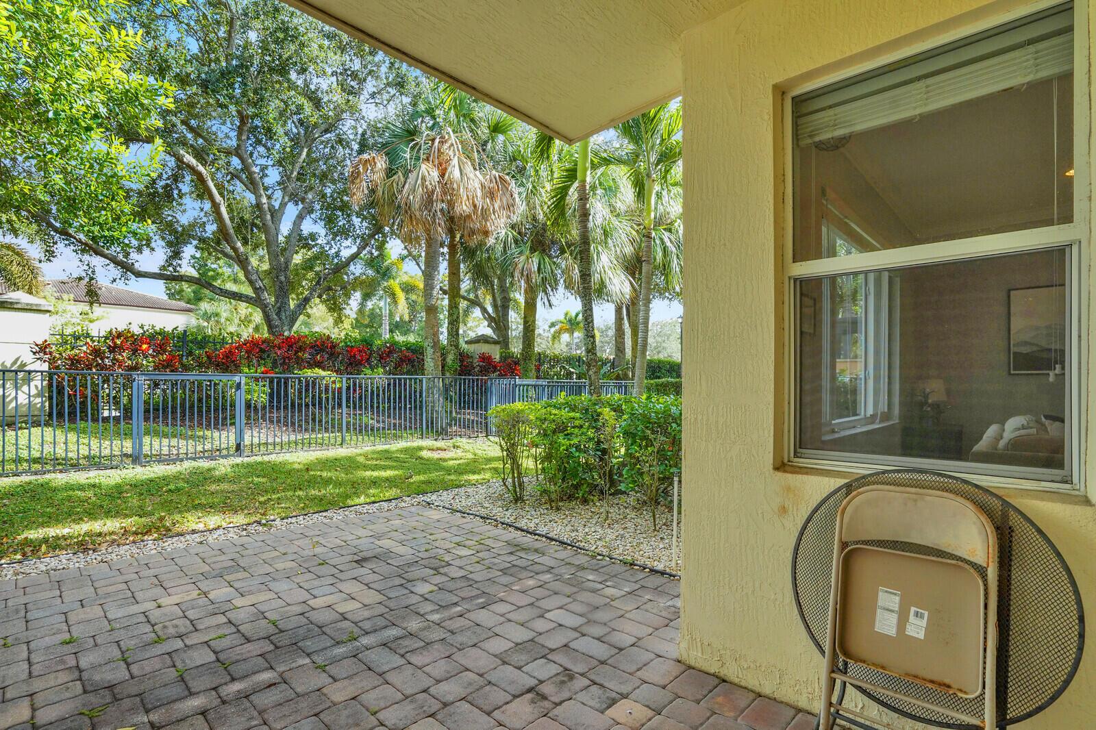 OAKTON PRESERVE - Residential Lease