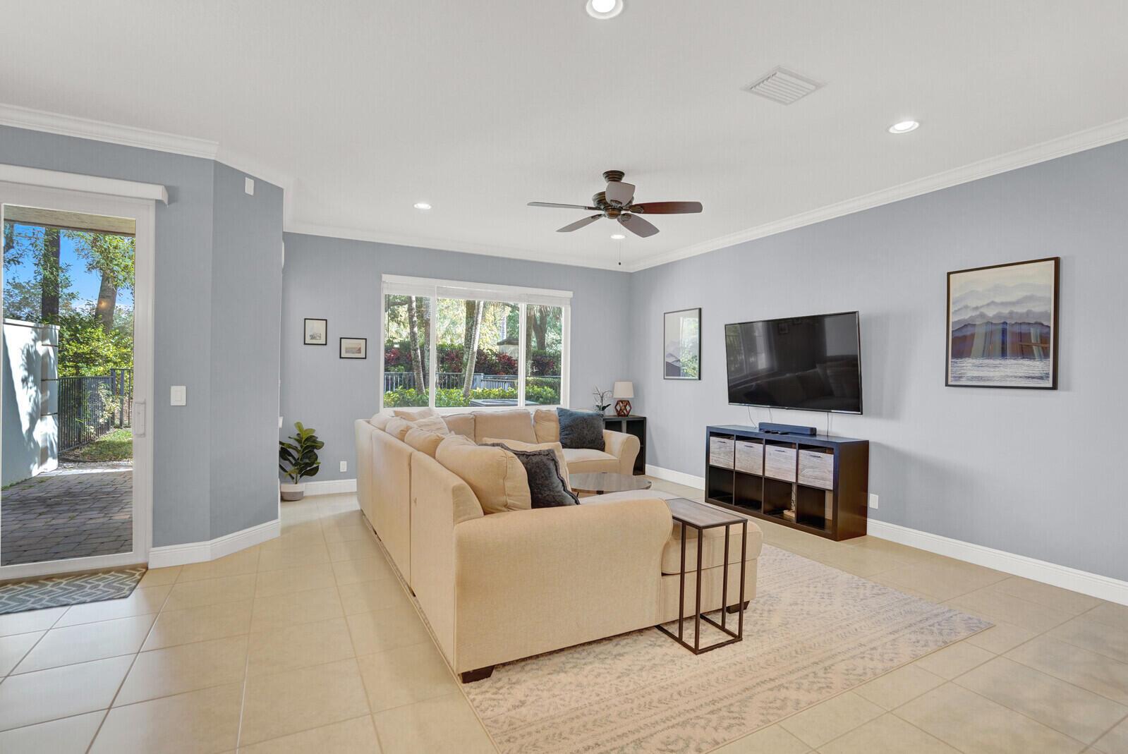 OAKTON PRESERVE - Residential Lease