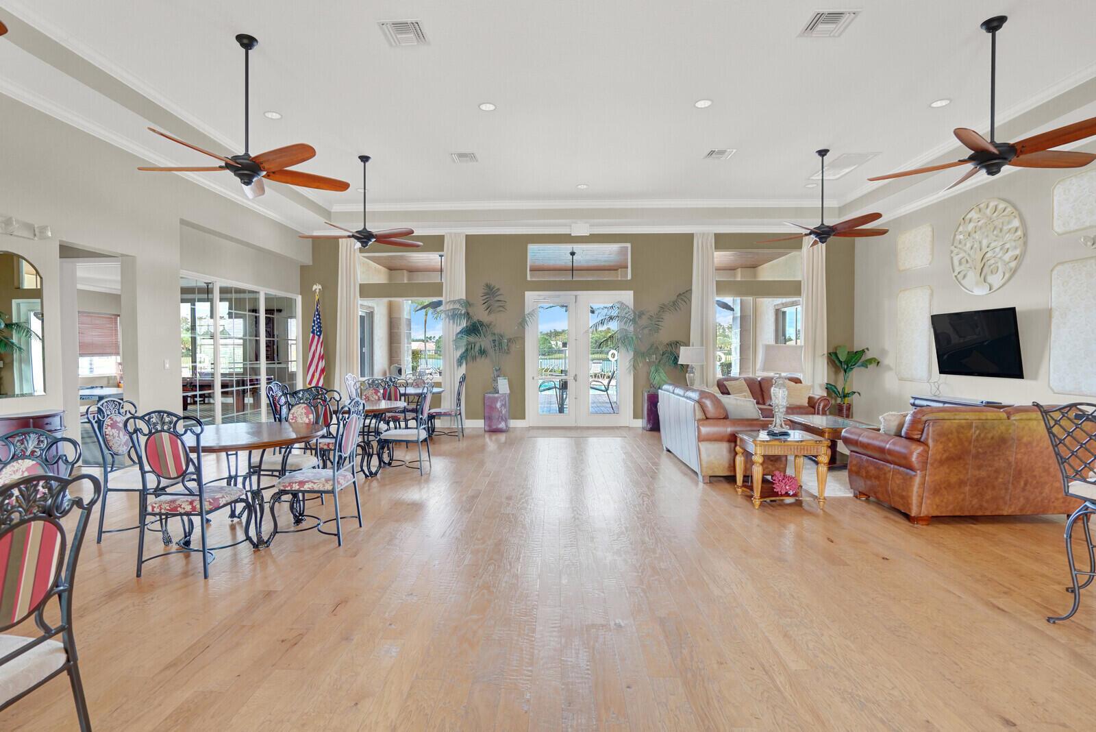 OAKTON PRESERVE - Residential Lease