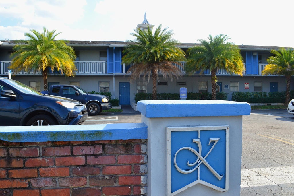 Photo of 491 NW 42nd Avenue #Apt 33, Plantation, FL 33317 (MLS # B26071472)