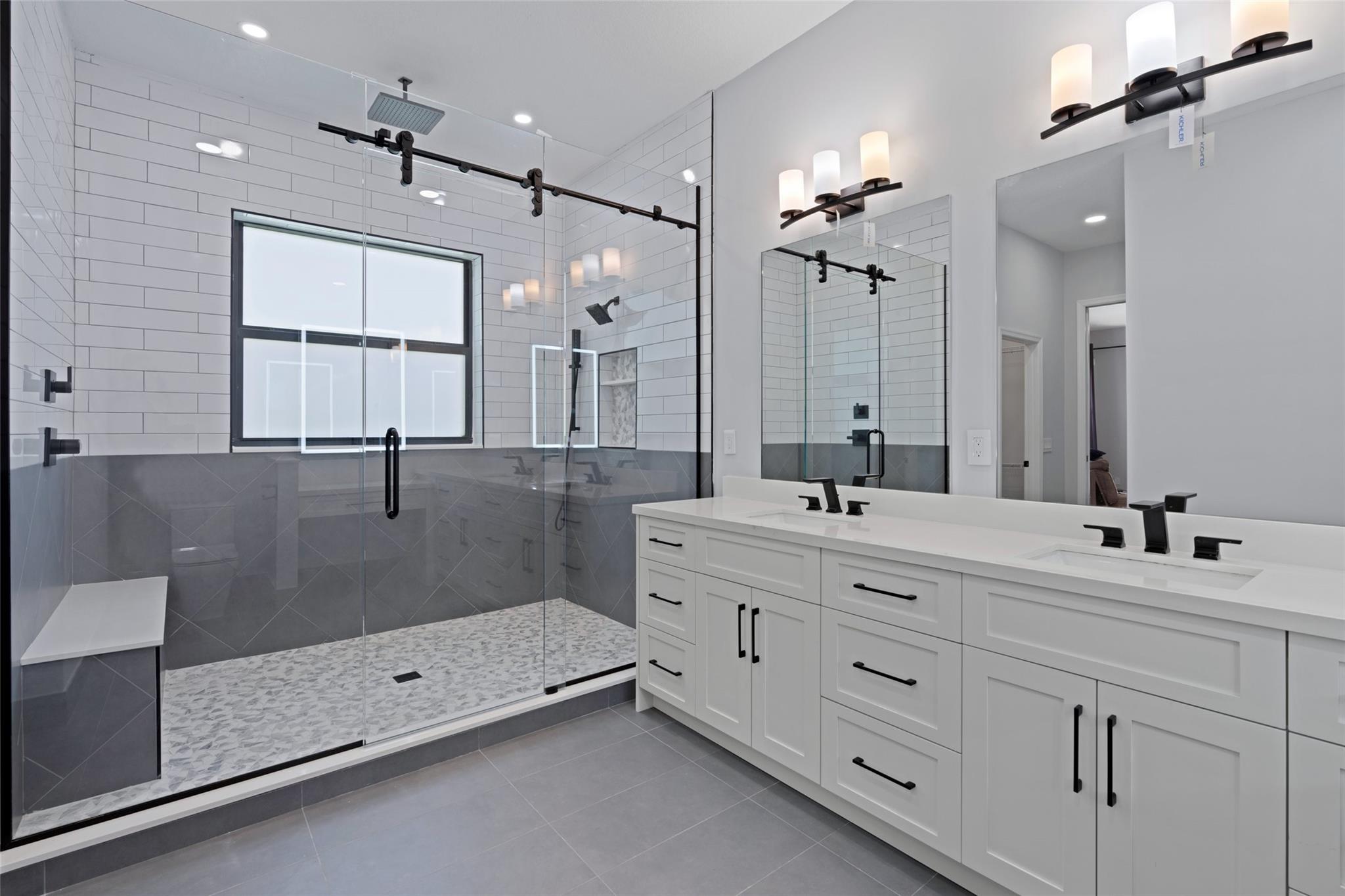 Rolling Hills Golf & Tenn - Residential Lease