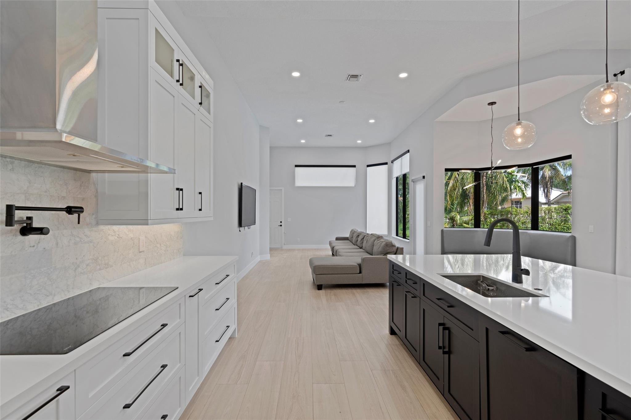 Rolling Hills Golf & Tenn - Residential Lease