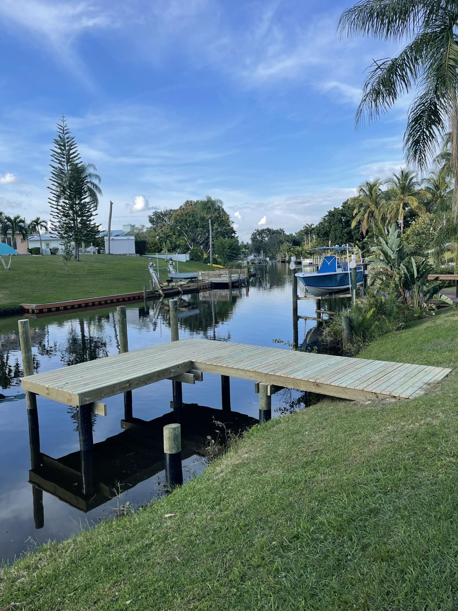 PORT ST LUCIE SECTION 6 - Residential Lease