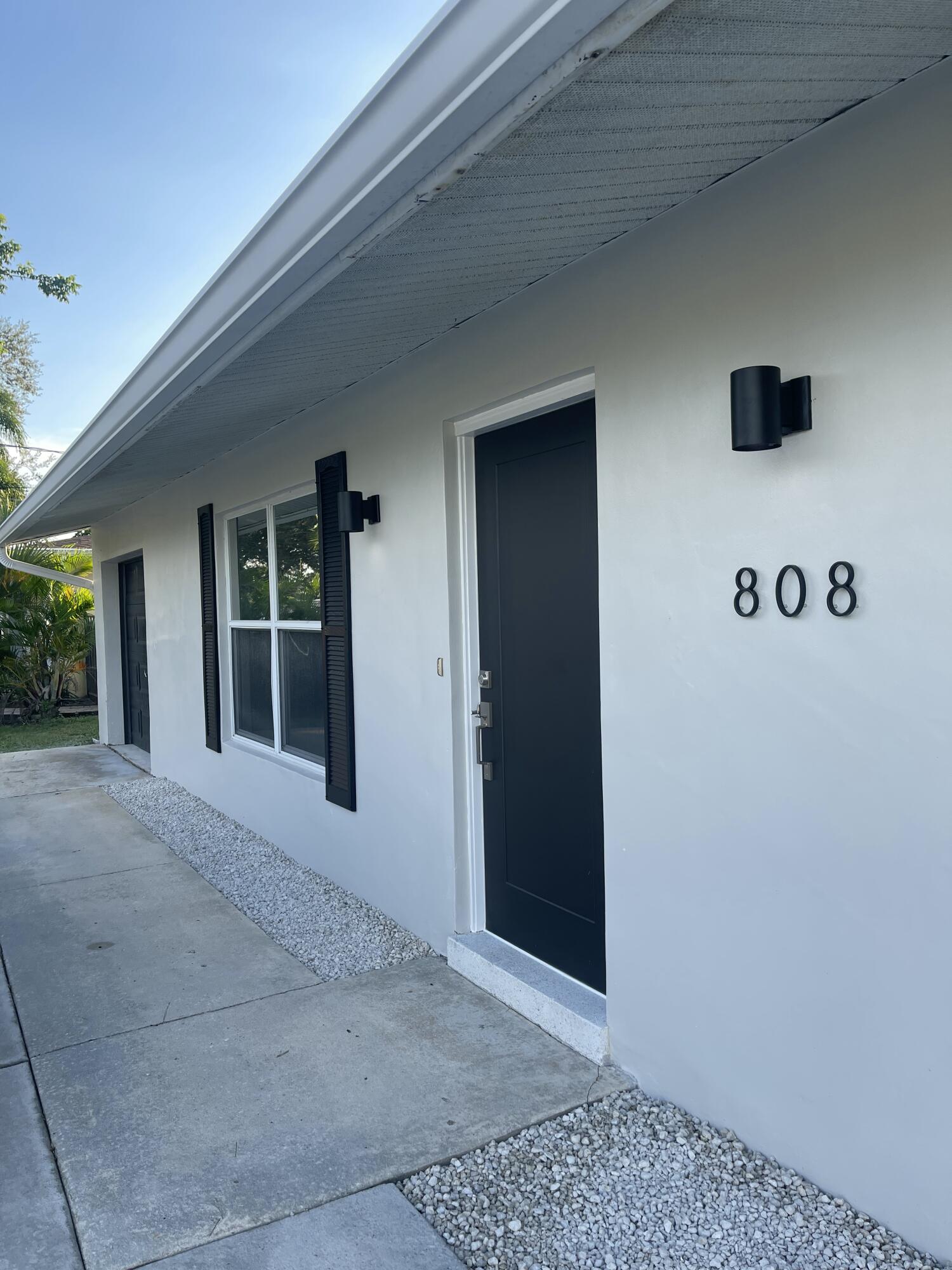 PORT ST LUCIE SECTION 6 - Residential Lease