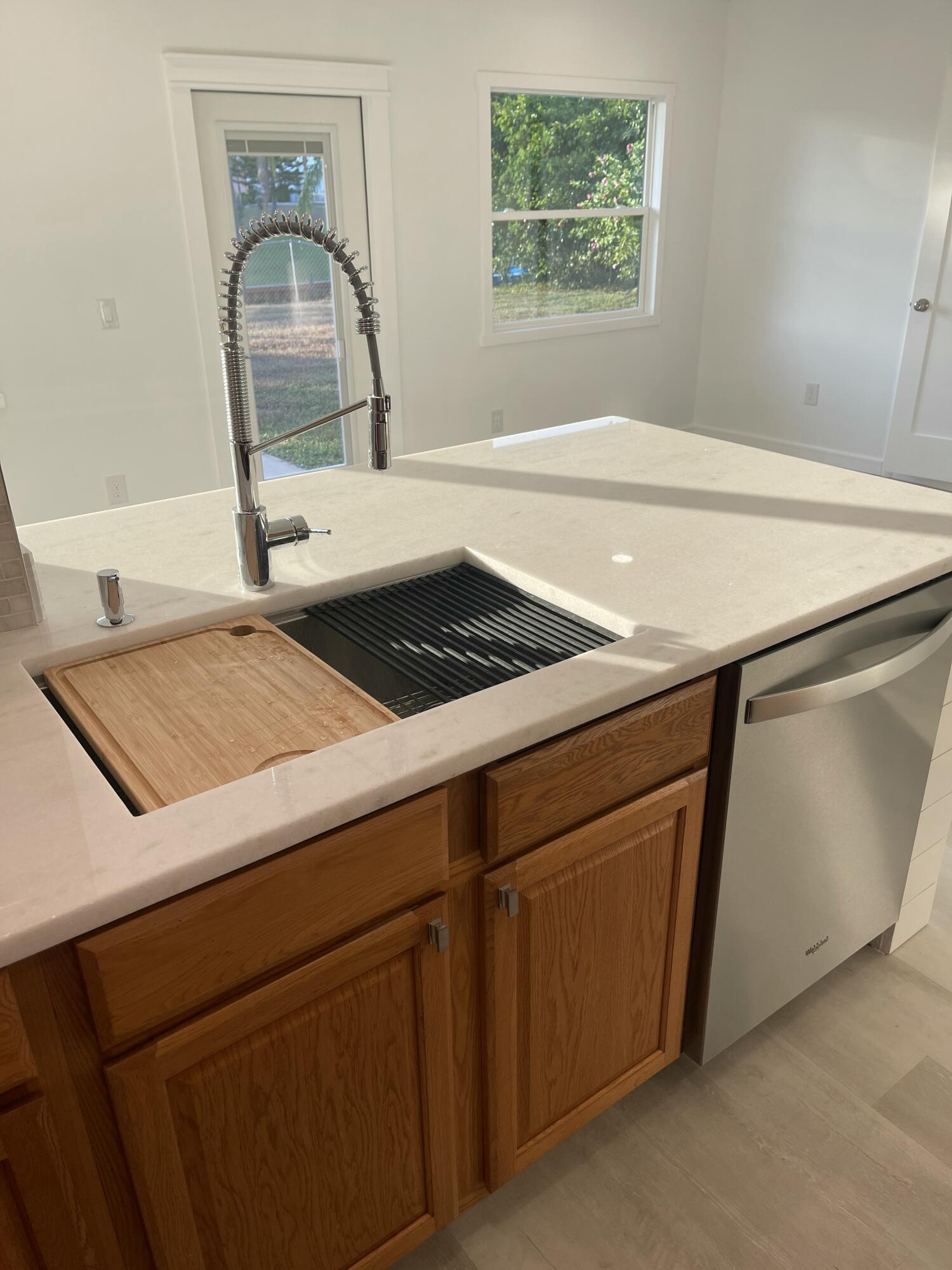 PORT ST LUCIE SECTION 6 - Residential Lease