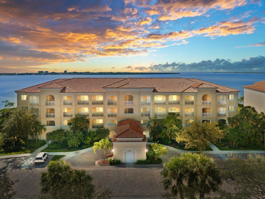 Photo of 22 Harbour Isle Drive W #Ph02, Hutchinson Island, FL 34949 (MLS # R10919110)