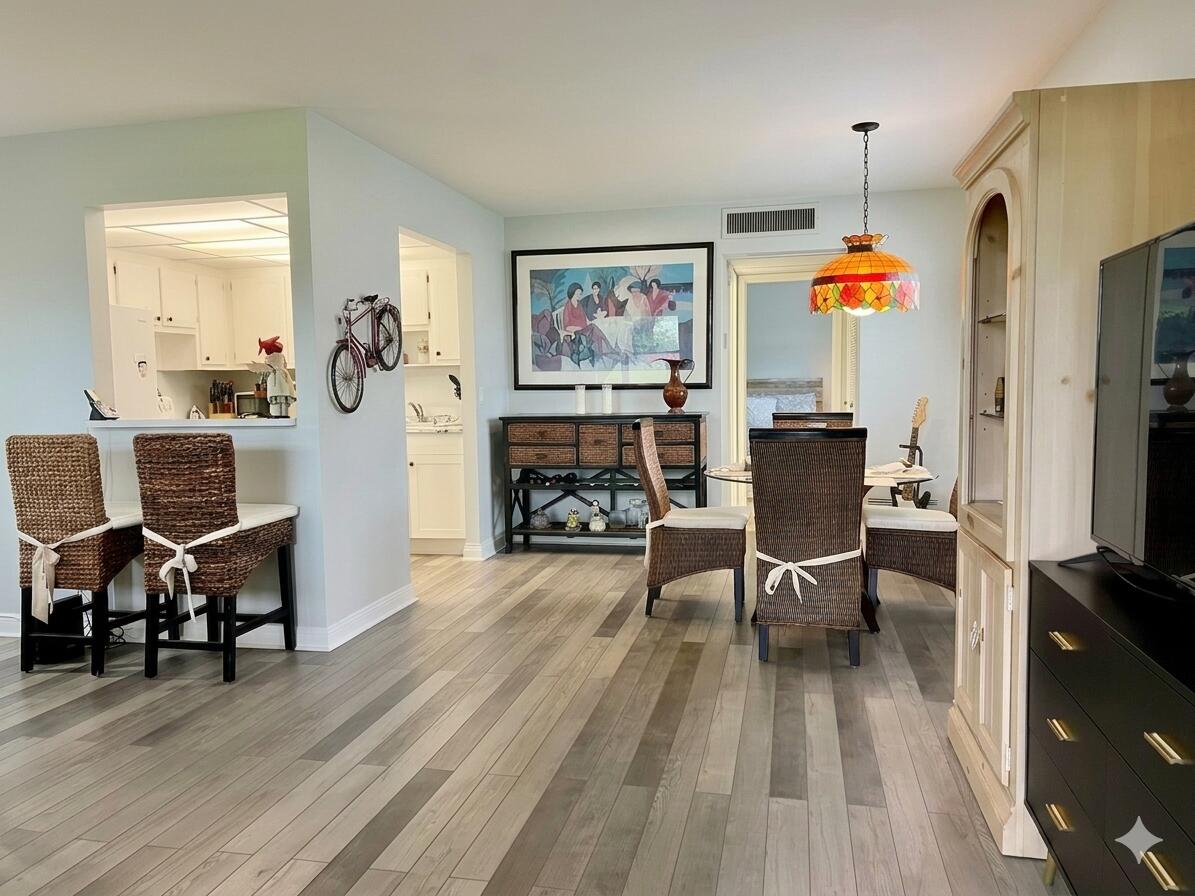 KINGS POINT TUSCANY CONDOS - Residential Lease