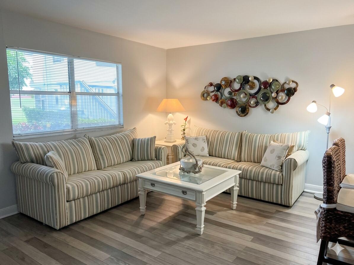 KINGS POINT TUSCANY CONDOS - Residential Lease
