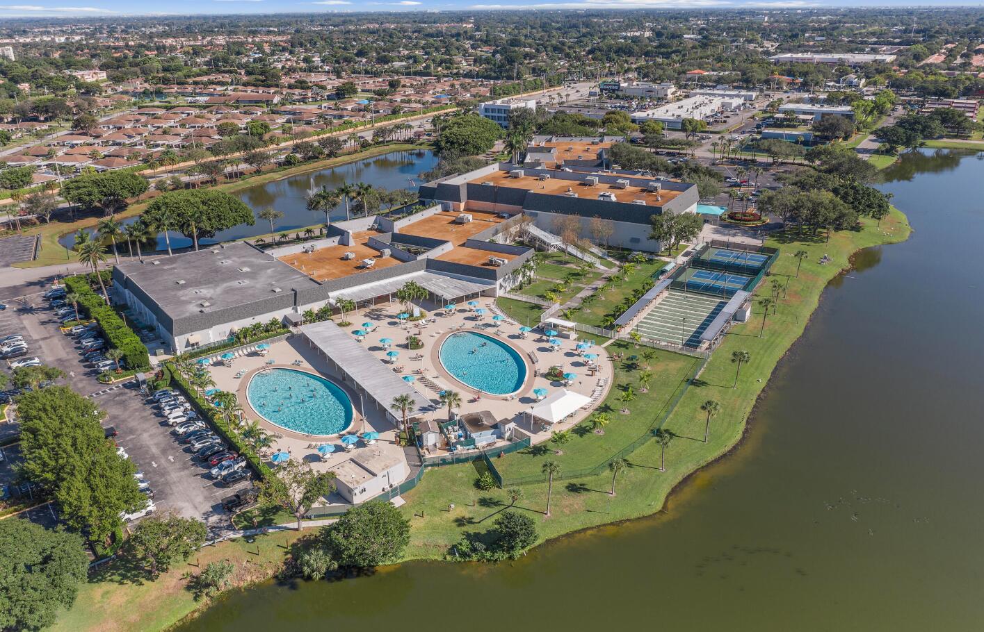 KINGS POINT TUSCANY CONDOS - Residential Lease