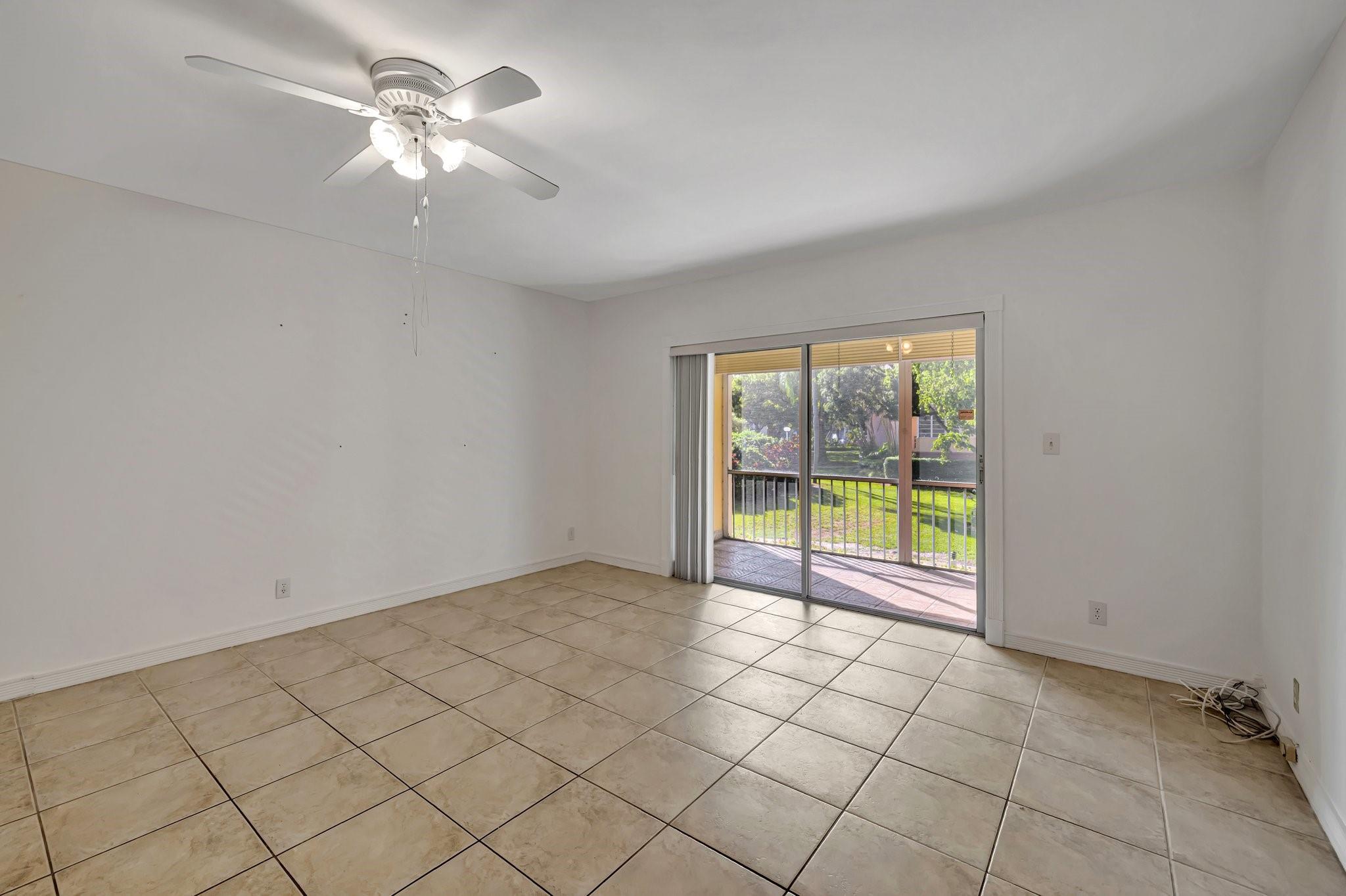 PLANTATION TERRACE CONDO - Residential