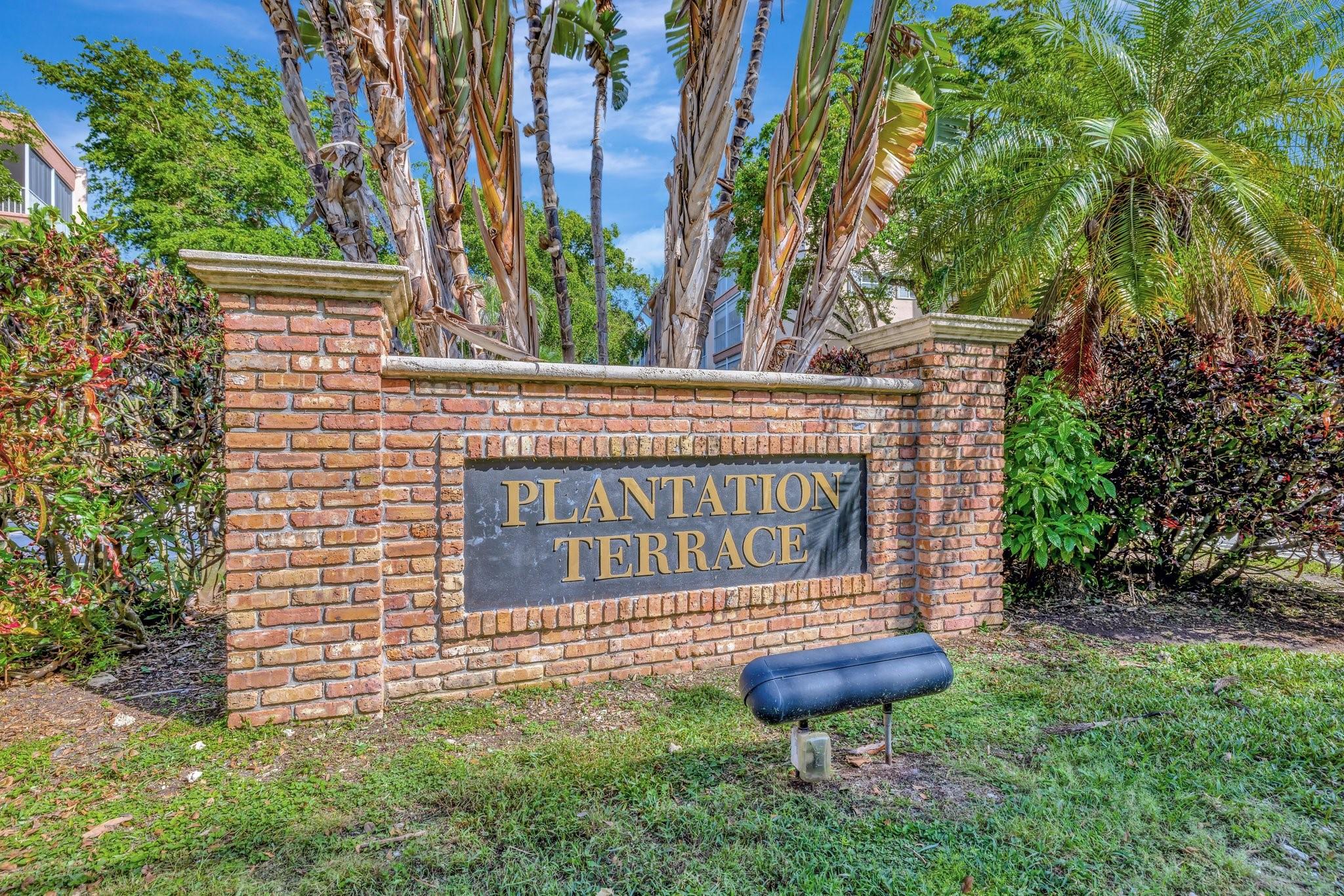 PLANTATION TERRACE CONDO - Residential