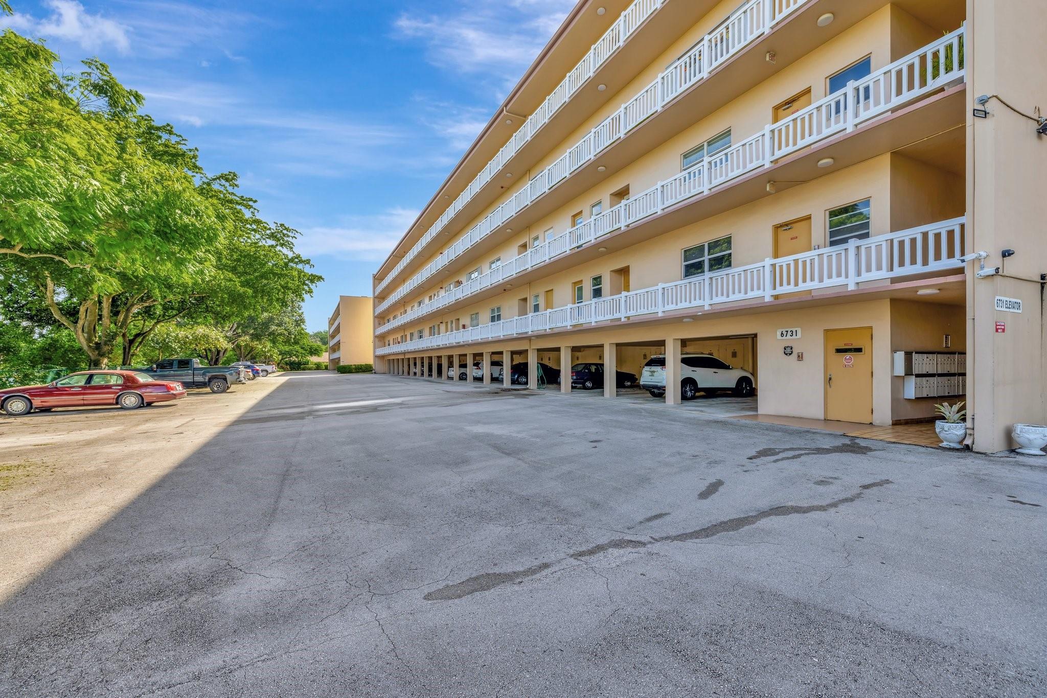 PLANTATION TERRACE CONDO - Residential