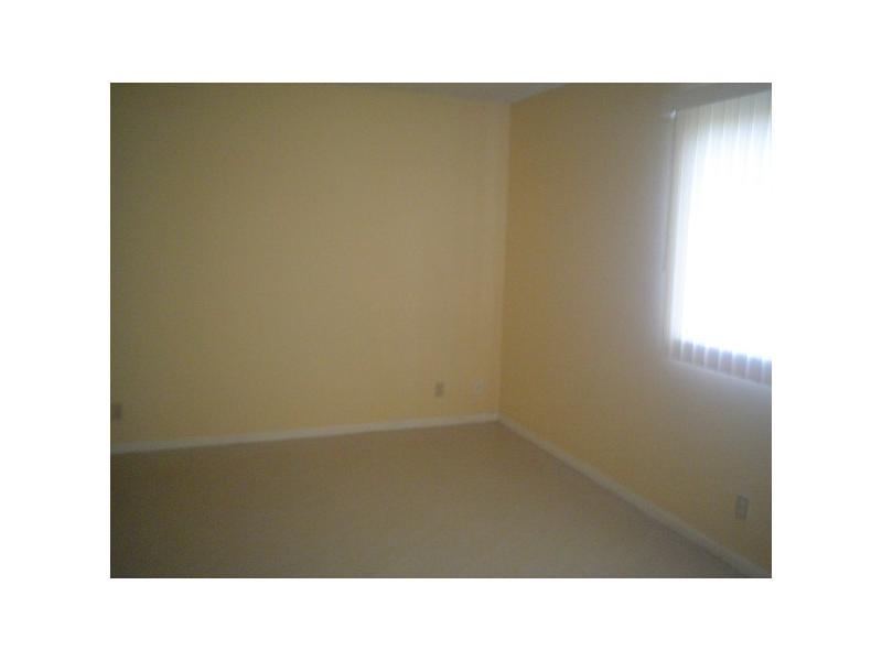 CORAL KEY CONDO - Residential Lease