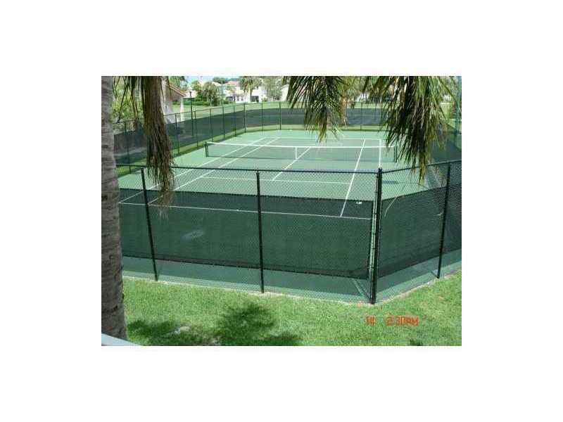 CORAL KEY CONDO - Residential Lease