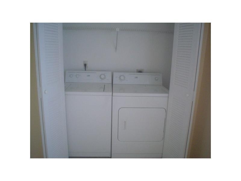 CORAL KEY CONDO - Residential Lease