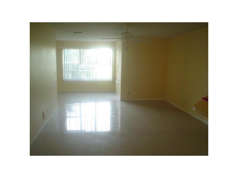 CORAL KEY CONDO - Residential Lease