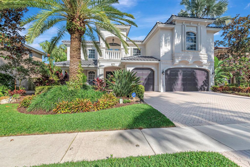 Photo of 8625 Valhalla Drive, Delray Beach, FL 33446 (MLS # R10944459)