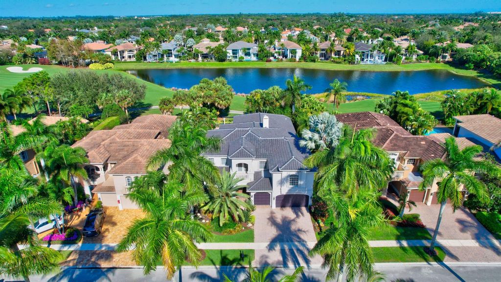 Photo of 8625 Valhalla Drive, Delray Beach, FL 33446 (MLS # R10944459)